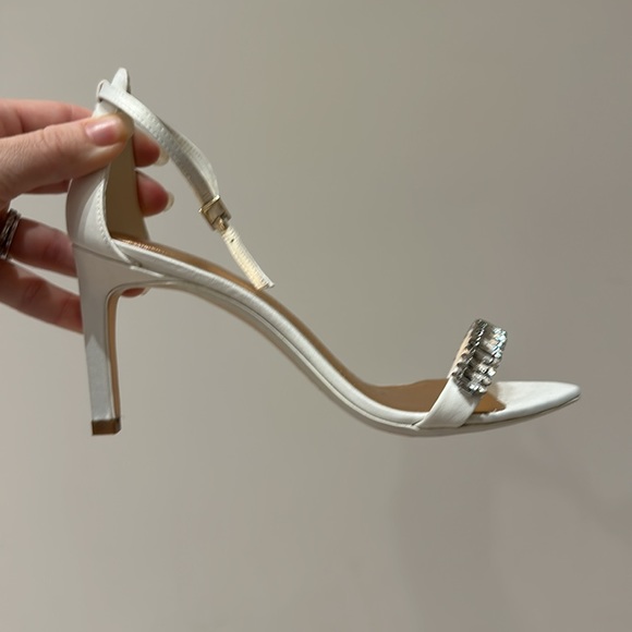 Ted Baker Saralia Strappy Satin Heel White Ivory Women’s 7 with Jewel Detail - Picture 5 of 8